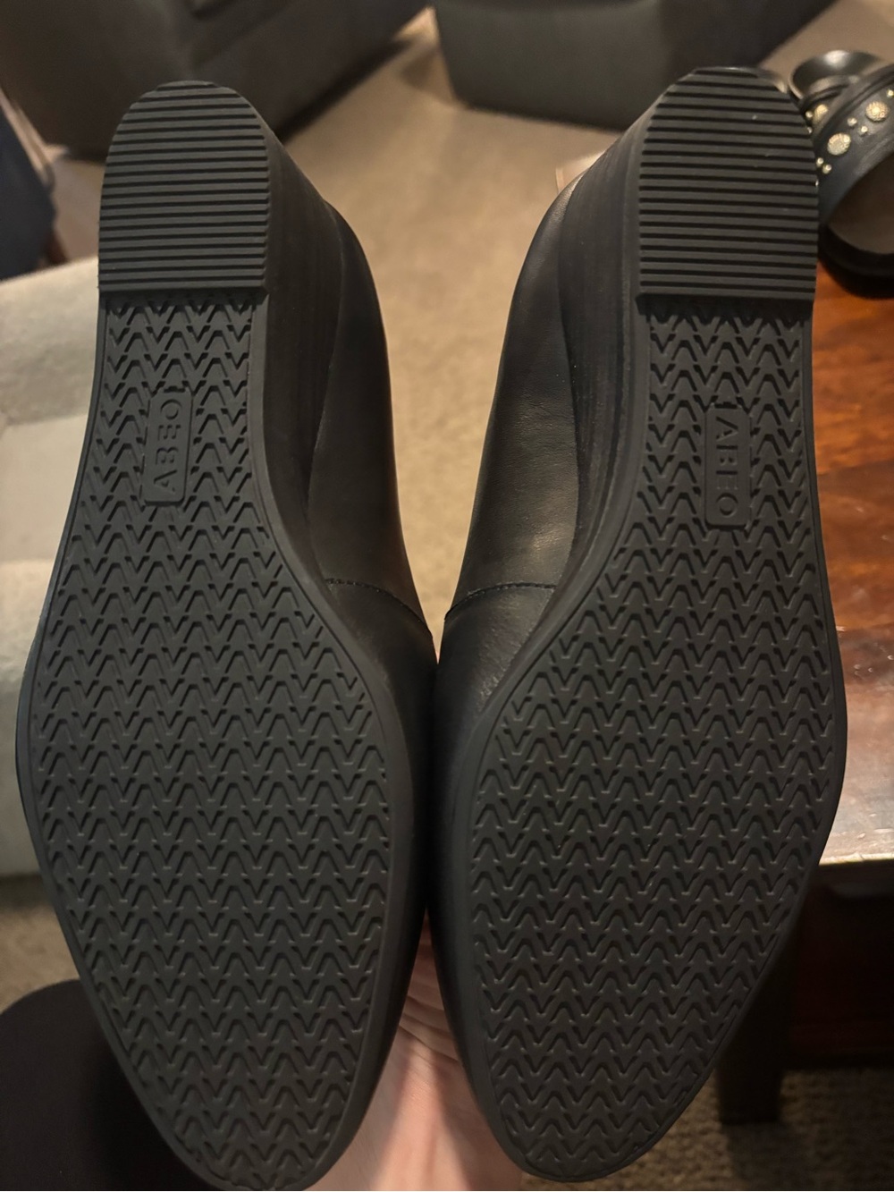 Black Women’s Classic Round-Toe Wedges - Picture 2 of 4